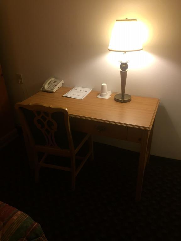 Luxury Inn & Suites Lincoln Esterno foto