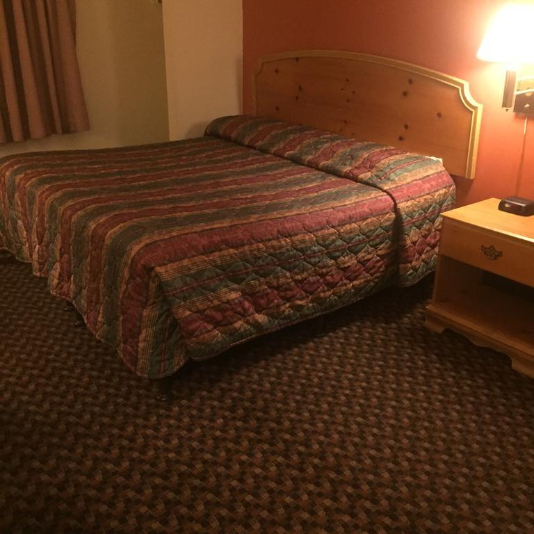 Luxury Inn & Suites Lincoln Esterno foto