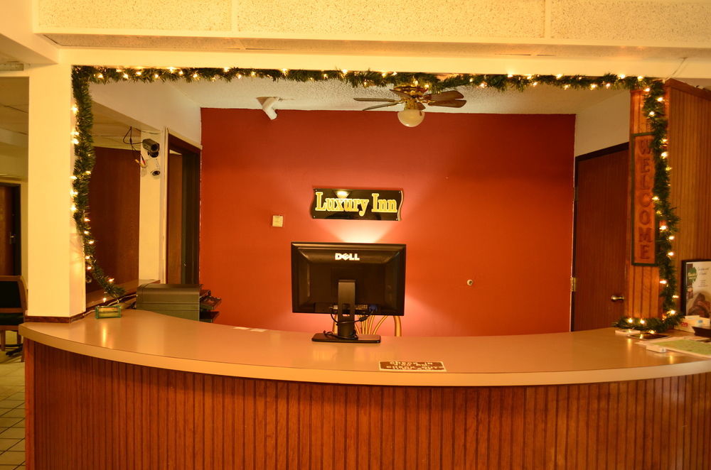 Luxury Inn & Suites Lincoln Esterno foto
